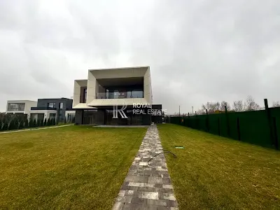 дом по адресу Молодіжна вул., 717