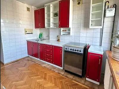 квартира по адресу Набережная Победы ул., 100