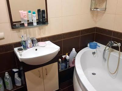 квартира за адресою Миколи Лаврухіна вул., 8