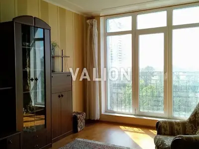 квартира за адресою Івана Крамського вул., 9