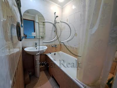 квартира за адресою Андрія Головка вул., 31