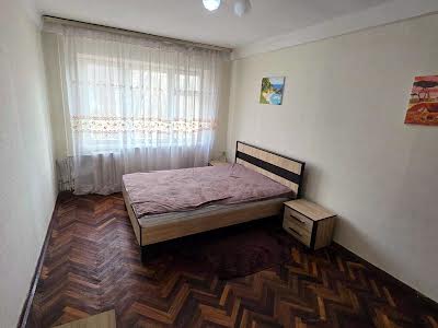 квартира по адресу Салютная ул., 25-А