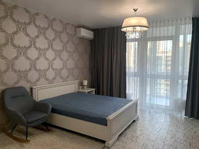 квартира за адресою Київ, Предславинська вул., 53