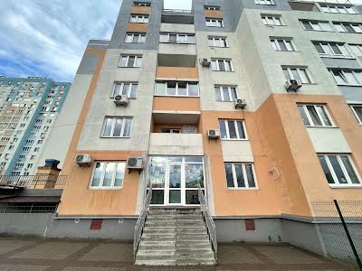 квартира по адресу Сергея Данченко ул., 28-Б