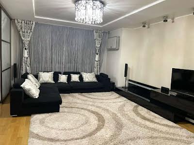 квартира за адресою Срібнокільська вул., 1