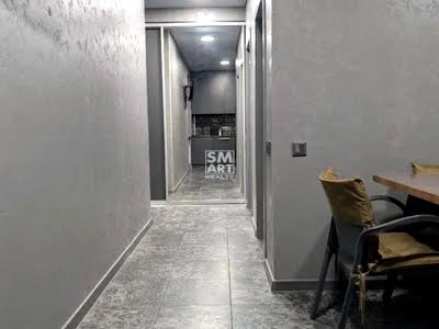 квартира за адресою Осіння вул., 38а