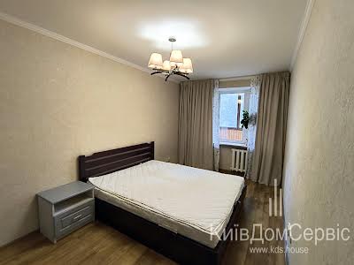 квартира за адресою Межигірська вул., 50