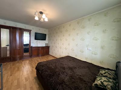 квартира по адресу Драгоманова ул., 1-К