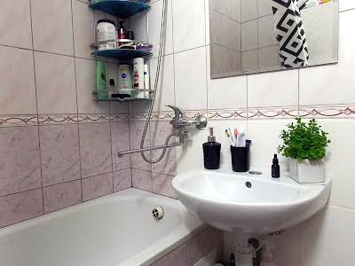 квартира по адресу Кондратюка Юрия ул., 4-Г