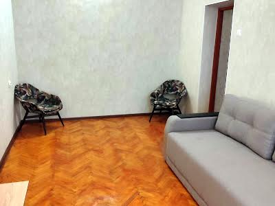 квартира за адресою Василя Тютюнника вул. (Анрі Барбюса), 32