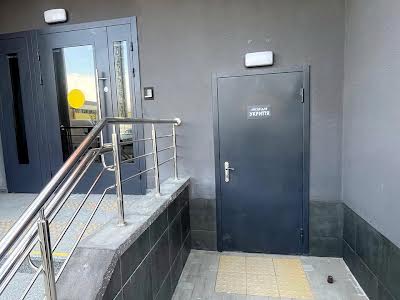 квартира за адресою Озерна вул., 27