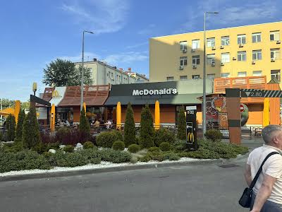 квартира по адресу Олеся Бердника ул., 1-Д