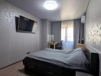 квартира за адресою Осіння вул., 38а