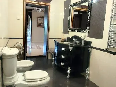 будинок за адресою Київ, Лісна