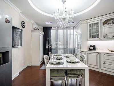 квартира за адресою Бориса Гмирі вул., 8б
