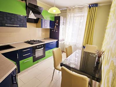 квартира по адресу Драгоманова ул., 22