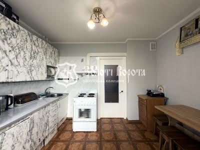 квартира за адресою Миропільська вул., 37