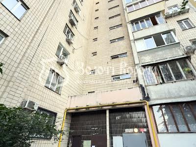 квартира по адресу Драгоманова ул., 5