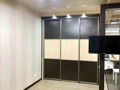 квартира за адресою Малинівська вул., 19