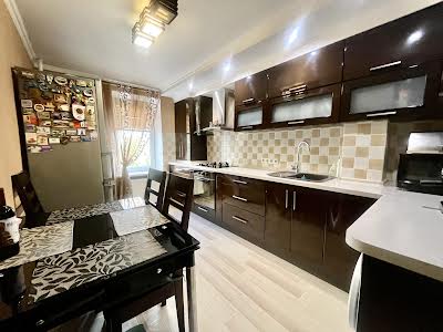 квартира за адресою Герасима Кондратьєва вул. (Кірова), 211а