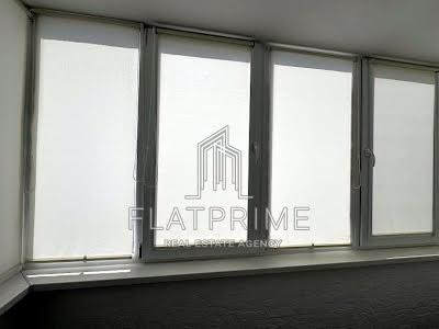 квартира за адресою Сім'ї Кульженків вул. (Петра Дегтяренка), 31-А
