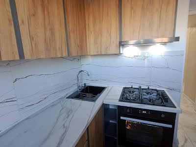 квартира за адресою Миропільська вул., 3