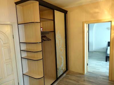 квартира за адресою Олександри Екстер вул. (Марини Цвєтаєвої), 9