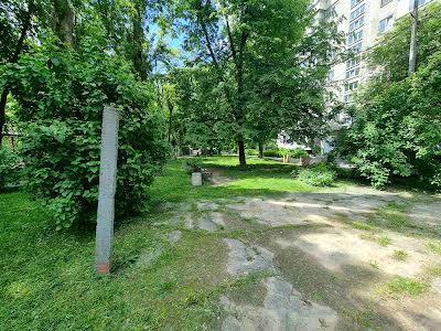квартира за адресою Романа Ратушного вул. (Волгоградська), 39