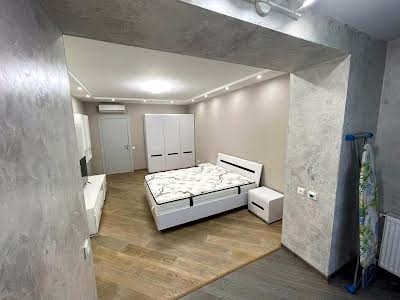 квартира по адресу Радистов ул., 34-А