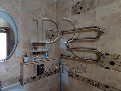квартира за адресою Регенераторна вул., 4 к1-5