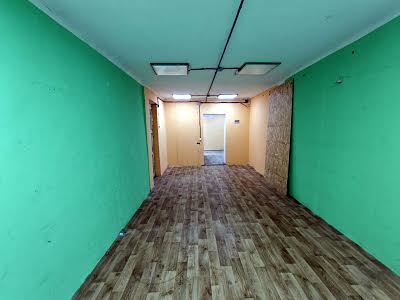 комерційна за адресою Івана Федорова вул., 31