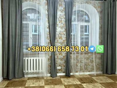 квартира по адресу Михайловский пер., 17