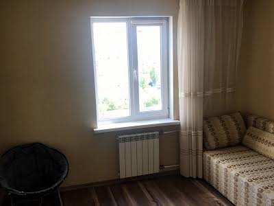 квартира за адресою Оноре де Бальзака вул., 57