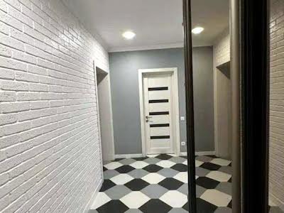 квартира по адресу с. Петропавловская борщаговка, Мира ул., 15-А
