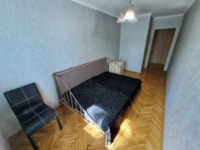 квартира за адресою Ризька вул., 8