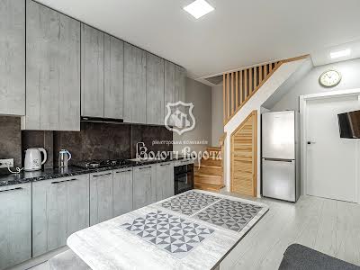 квартира за адресою Бишівська вул., 5