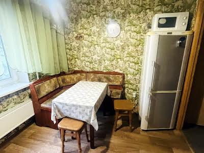 квартира за адресою Бориспільська вул., 49