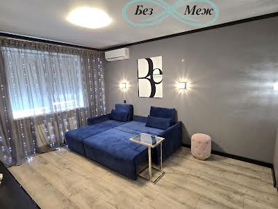 квартира за адресою Щаслива вул., 7-А