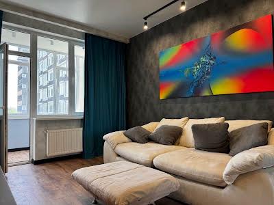 квартира за адресою Академіка Писаржевського вул., 8