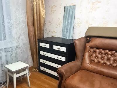 квартира за адресою Симиренка вул., 26-А