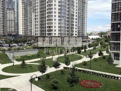 квартира по адресу Андрея Верхогляда ул. (Михайла Драгомирова), 17-Б
