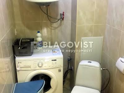 квартира по адресу Львовская ул., 22
