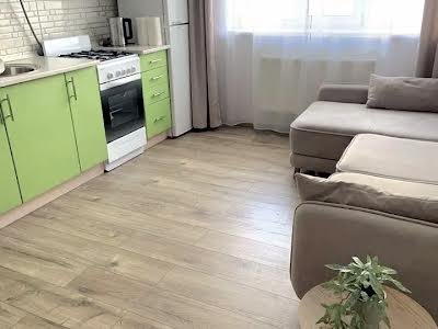 квартира за адресою Соборна вул., 103