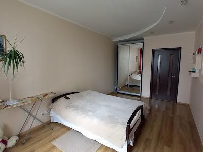 квартира за адресою Урлівська вул., 23