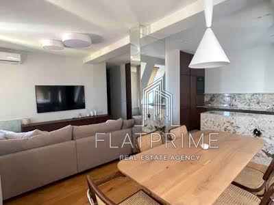 квартира за адресою Регенераторна вул., 4