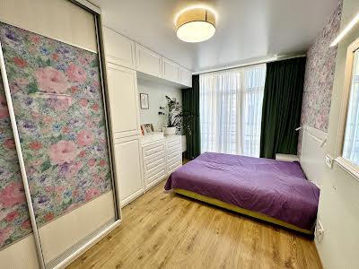 квартира за адресою Петра Калнишевського вул. (Михайла Майорова), 8