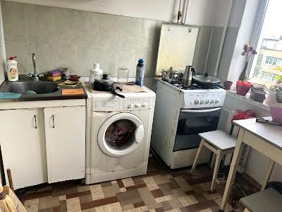 квартира за адресою Йорданська вул. (Лайоша Гавро), 18