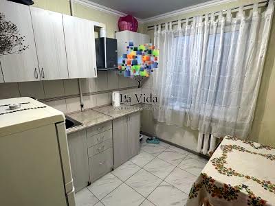 квартира за адресою Ушинського вул., 16
