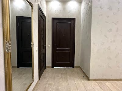 квартира по адресу Андрея Верхогляда ул. (Михайла Драгомирова), 20