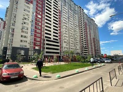 квартира за адресою Драгоманова вул., 2-А